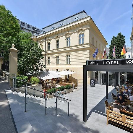 Wilson Palace By Loft บราติสลาวา ภายนอก รูปภาพ