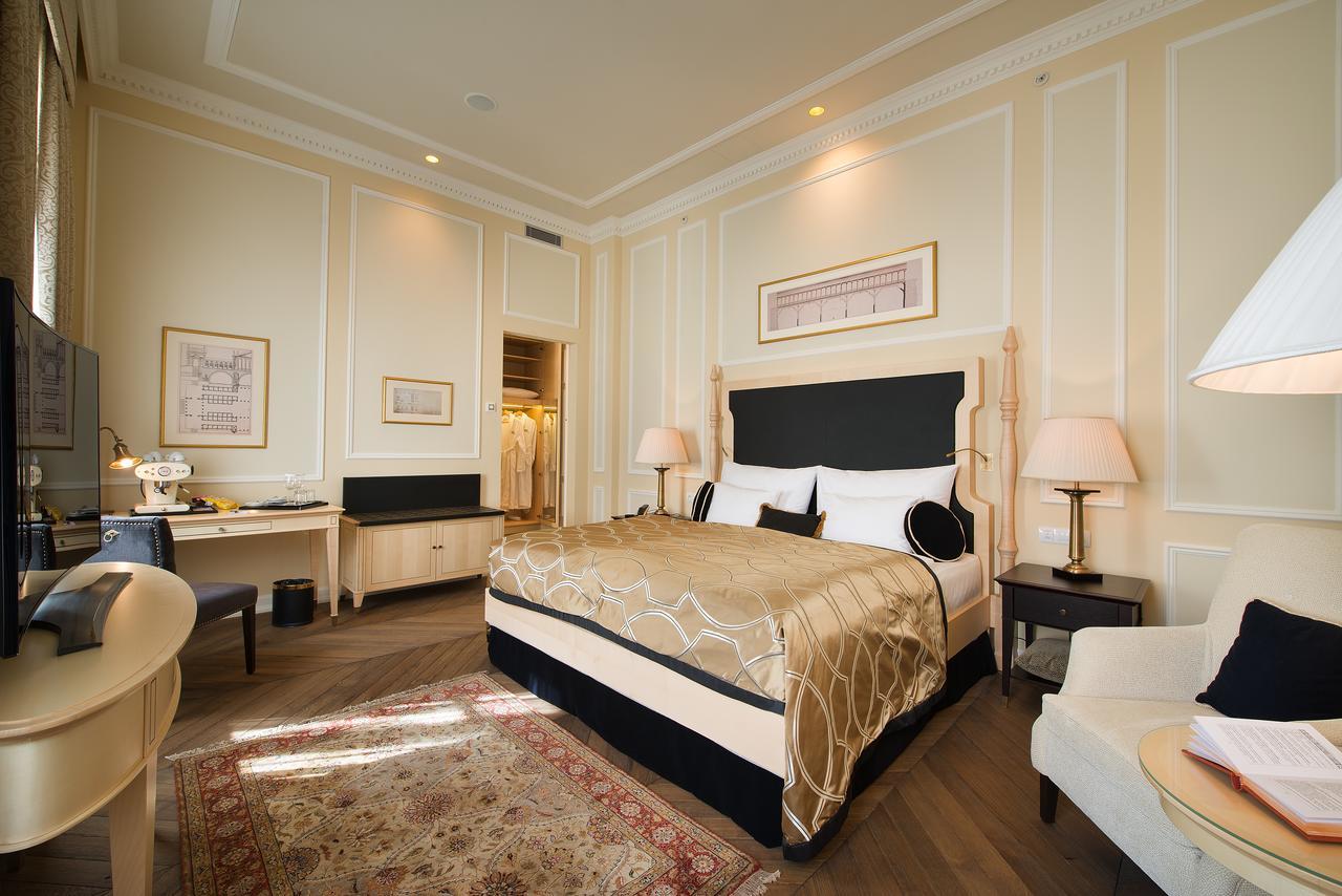 Wilson Palace By Loft บราติสลาวา ภายนอก รูปภาพ
