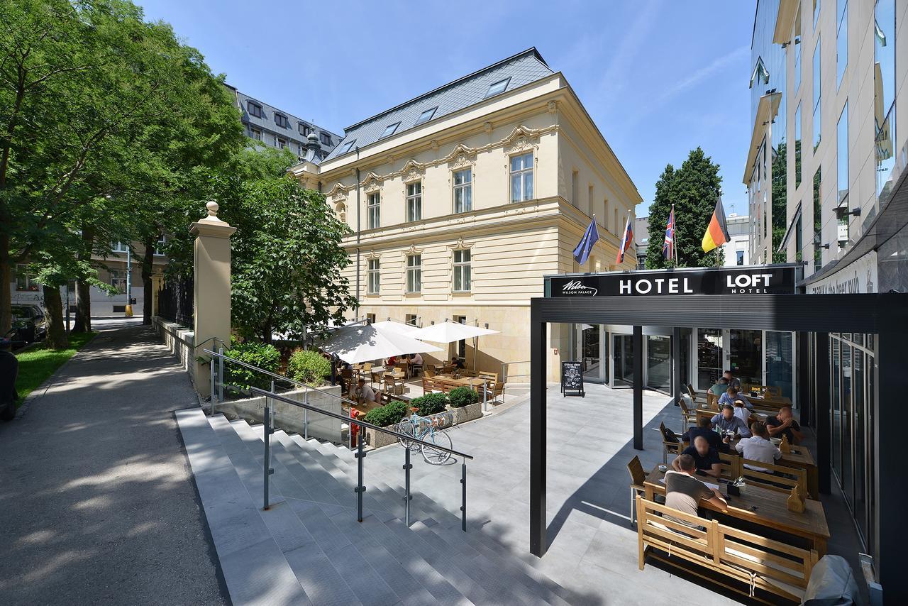 Wilson Palace By Loft บราติสลาวา ภายนอก รูปภาพ